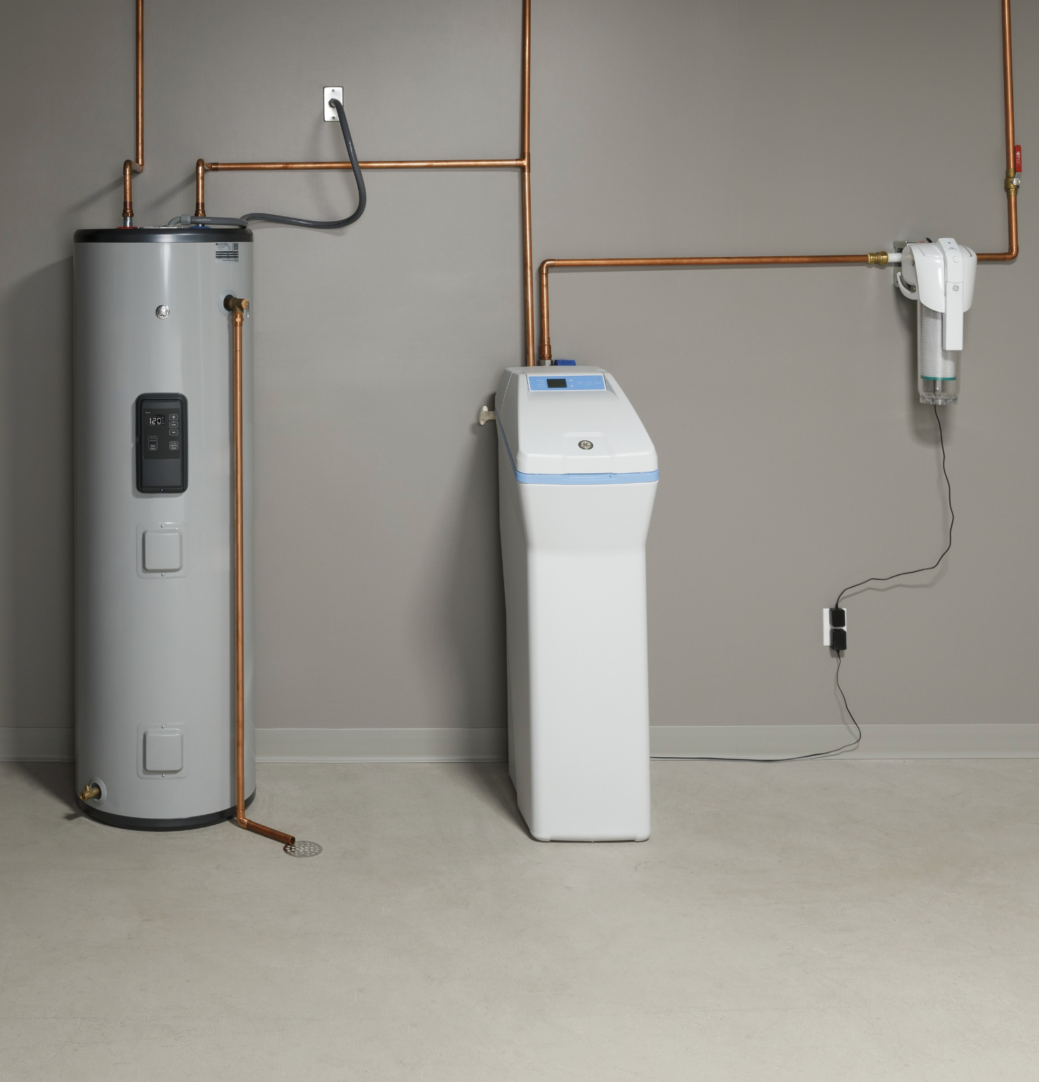 GE® SMART 40 GALLON ELECTRIC WATER HEATER image 1